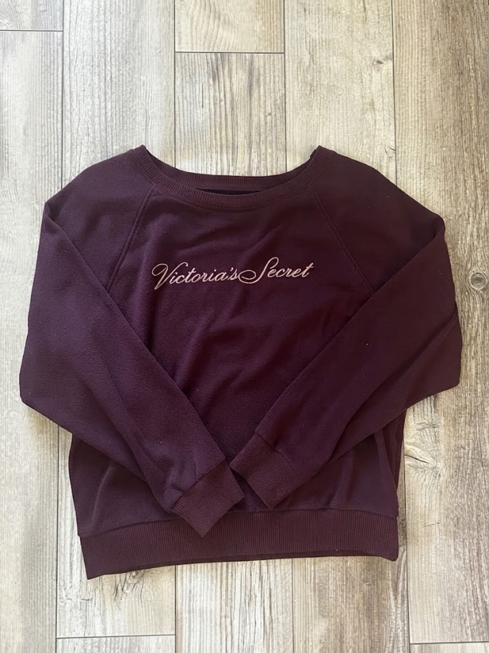 Victoria’s Secret Maroon Crewneck Sweatshirt Plume Purple Size Small